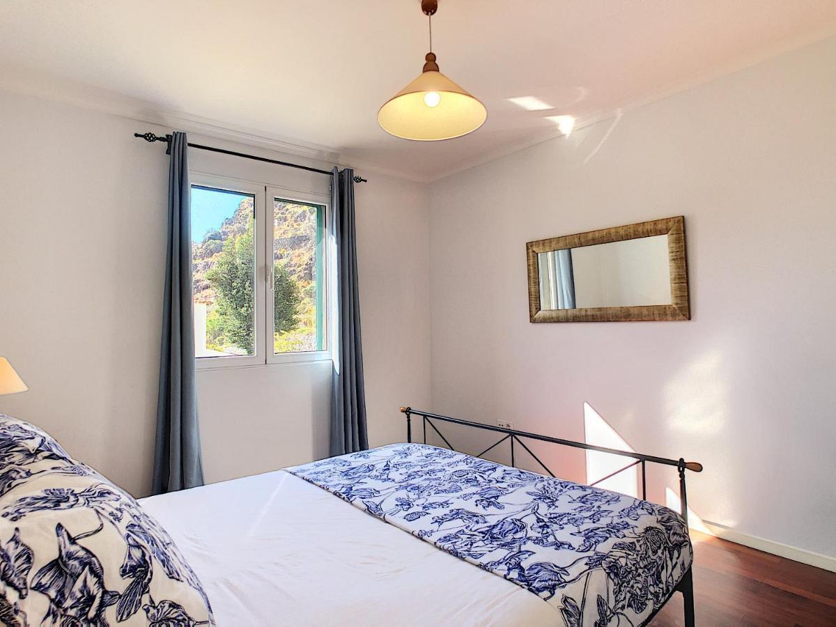Sea N' Sun Apartment By Lovelystay Ribeira Brava Exterior foto